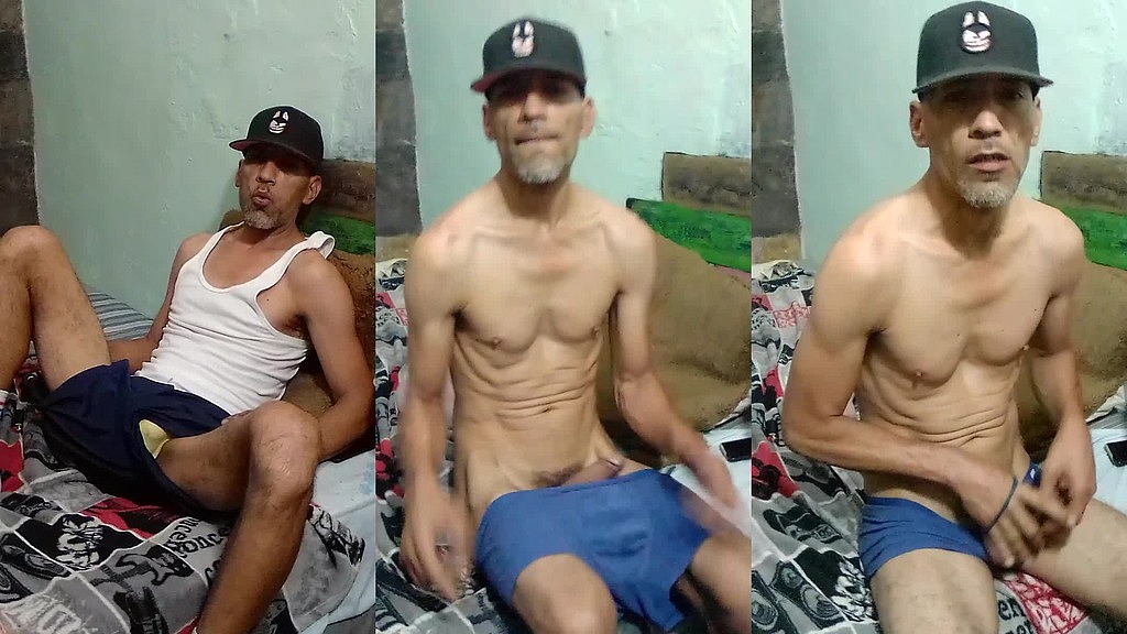 lechudo3 - - 26 marzo 2024 uova grandi (Lechudo3) lechudo3 - - mar 26, 2024 large eggs (Lechudo3)