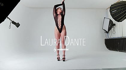She Looked Expensive — Until She Started Playing With Herself