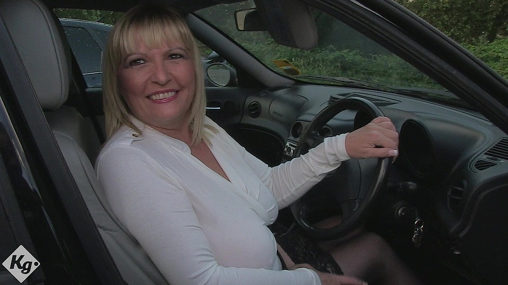 Horny blonde huge tits gilf wife alisha rhydes loves to go dogging to suck off lots of strangers cocks and get her tits covered in cum