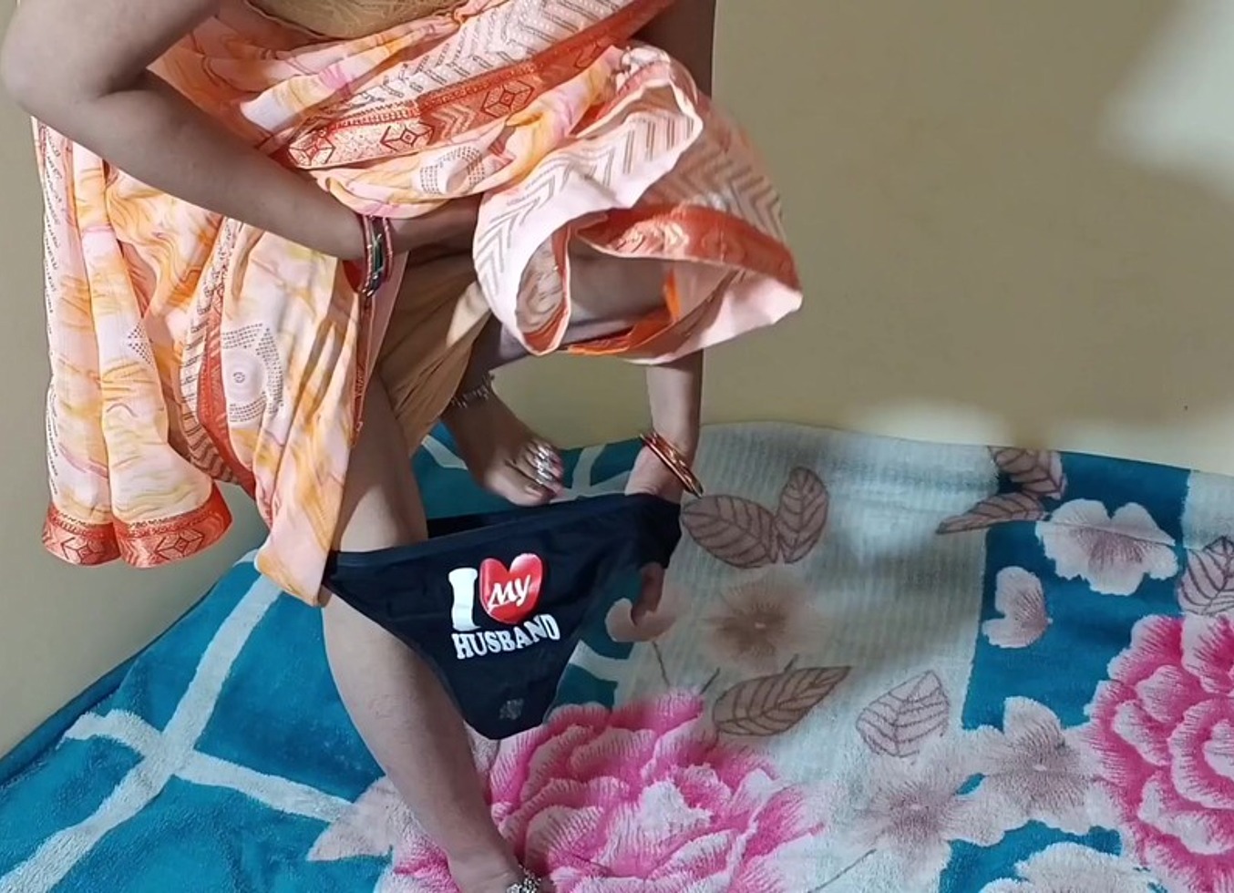 Dever Bhabhi New Romance Fucking On Premium Video