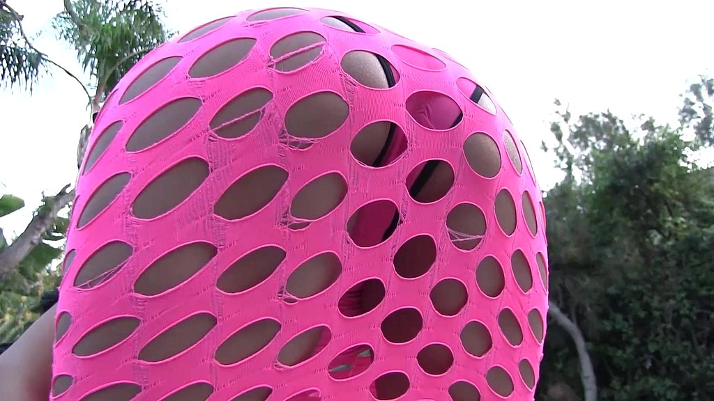 Kimberly Kendall shows off that bubble butt while up on his big dick