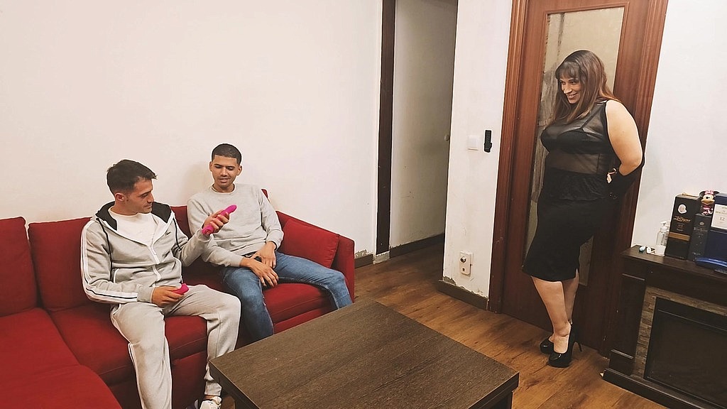 hot threesome between stepbrother and horny stepmother (Sr_Bull27, Laietanarica, Giovanni Ros) hot threesome between stepbrother and horny stepmother (Sr_Bull27, Laietanarica, Giovanni Ros)
