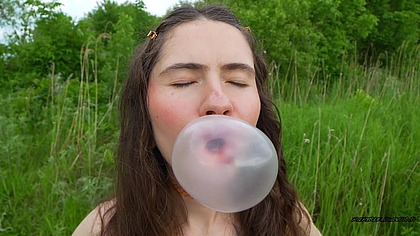 Sassy Bubblegum Chewing Brat Teases Outside