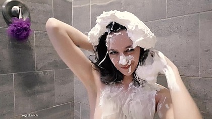 Sage Eldritch Pied Face: WAM Shaving Cream Pies