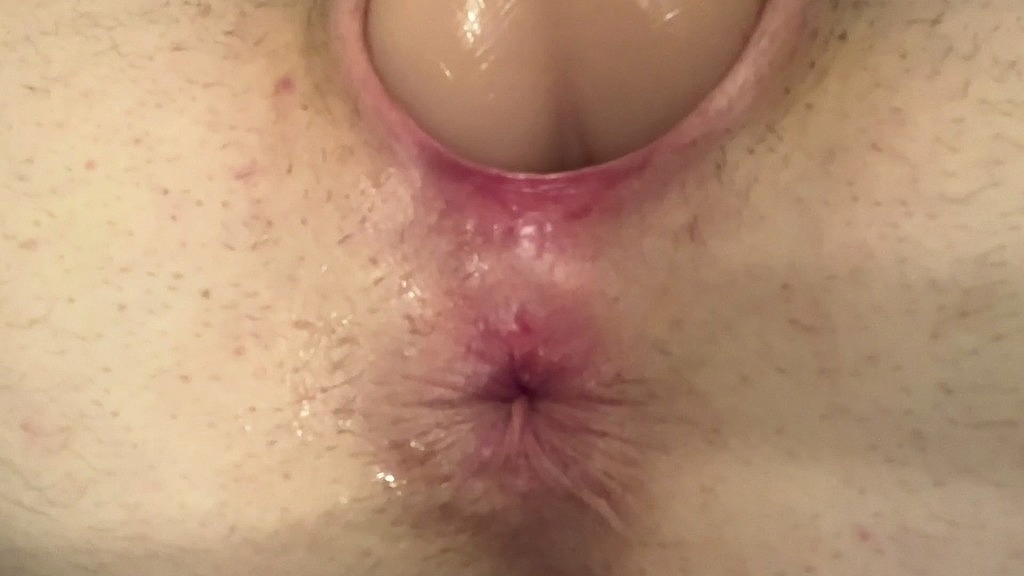 ho un nuovo giocattolo per il pugno per allargare la mia figa! (Christi Neve) i got a new fist toy to stretch my pussy out! (Christi Snow)