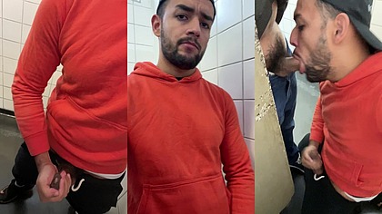 NO BANHEIRO PUBLICO, MACHO MAMOU DEU UMA SOCADA DO PUTO E CHEGOU GENTE.