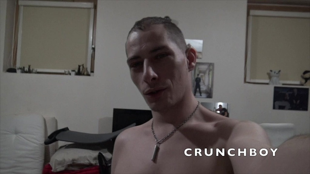 hetero baise son pote gay en mode bareback juste pour se vider les couilles (Fabien crunchfooteux, Jerome James, Crunch Bearxxl) hetero baise son pote gay en mode bareback juste pour se vider les couilles (Fabien crunchfooteux, Jerome James, Crunch Bearxxl)