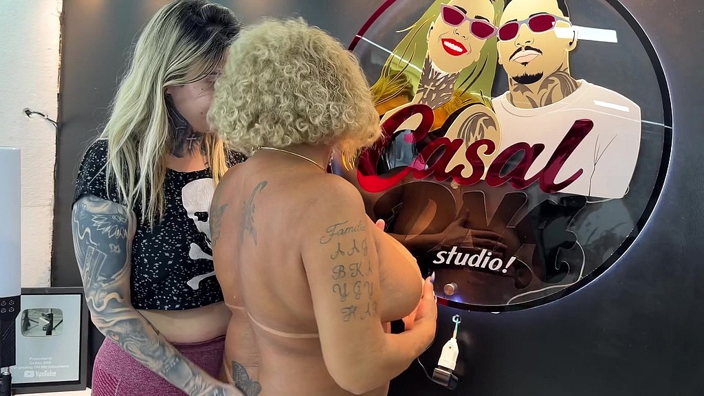 a vovo aposentada safada (Casal Dna, Rita Coroa) a vovo aposentada safada (Casal Dna, Rita Coroa)