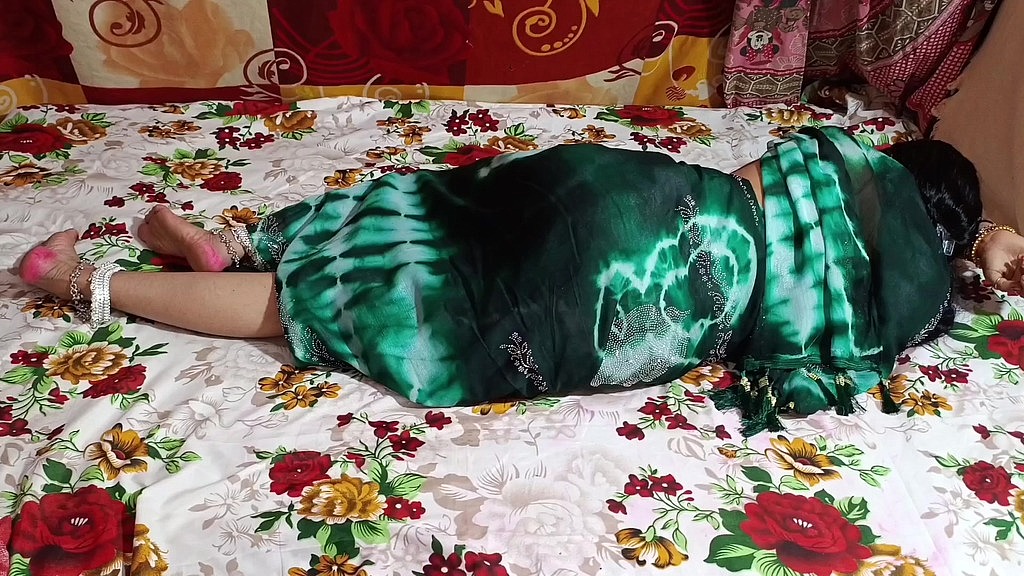 Lalita Singh, Cauple95: bellissimo desi bhabhi video completo scopato dal fratellastro con chiara voce hindi (AnalVids.com) beautiful desi bhabhi full video fucked by step brother clear hindi voice (Lalita Singh, Cauple95)