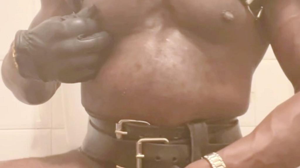leather muscle bbc cock titplay (Brody Richardson) leather muscle bbc cock titplay (Brody Richardson)