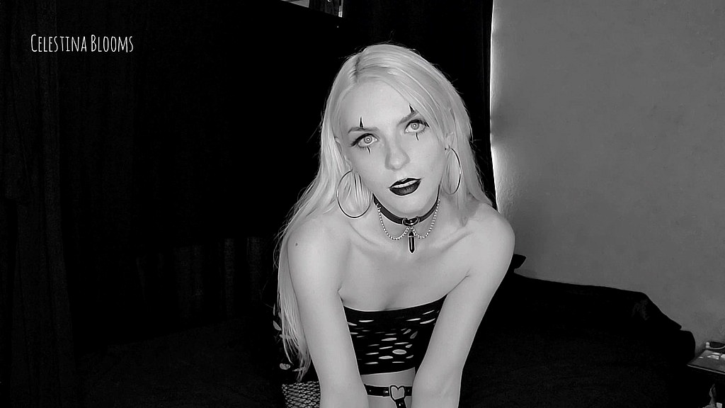 Соло блондинки-гот-клоуна (Селестіна Блумс) blonde goth clown solo (Celestina Blooms)