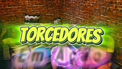 PARTIDA DE FUTEBOL TERMINA COM ORGIA DOS VIZINHOS PUTOS