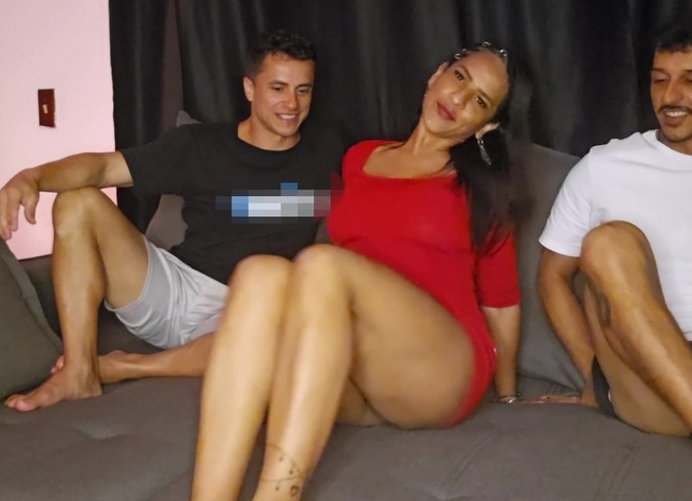 Dois Homens, Uma Mulher E Muito Prazer - Sexo Intenso E Sem Tabus!