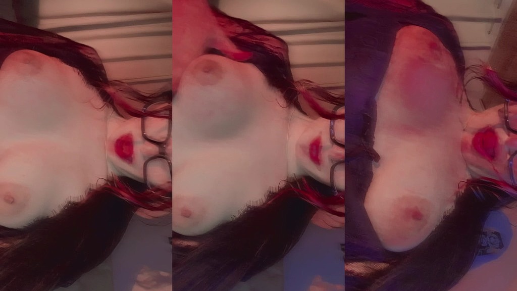 bien putita como te gusta! (Sophie_baby) bien putita como te gusta! (Sophie_baby)