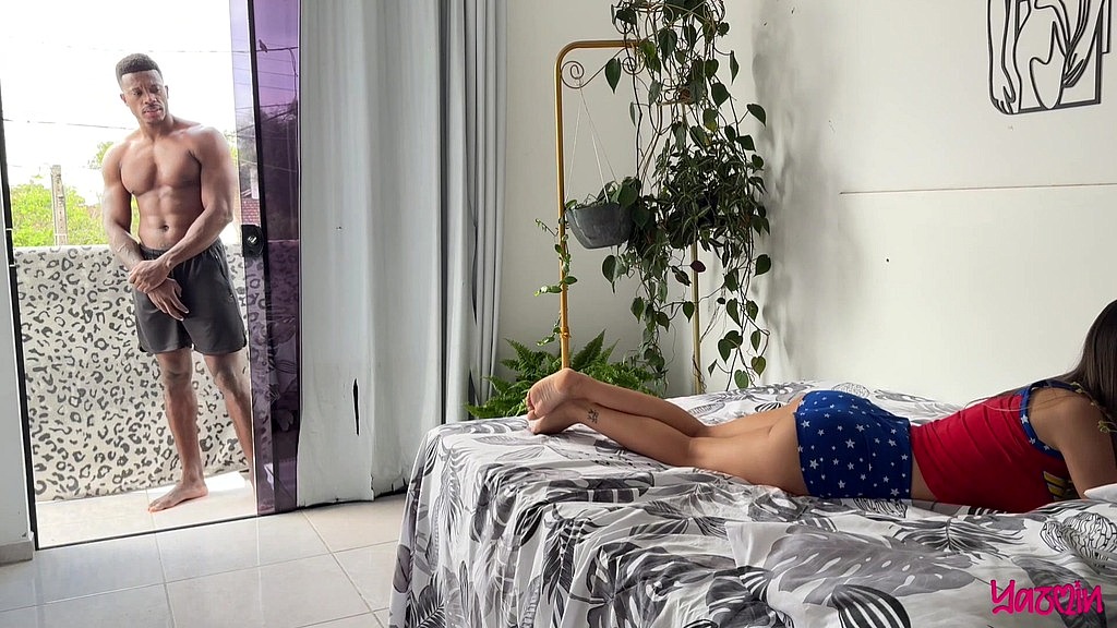 um flagra do meu padrasto que acabou em foda (cena completa) (Hyoran Carvalho, Yazmin mini puta) um flagra do meu padrasto que acabou em foda (cena completa) (Hyoran Carvalho, Yazmin mini puta)