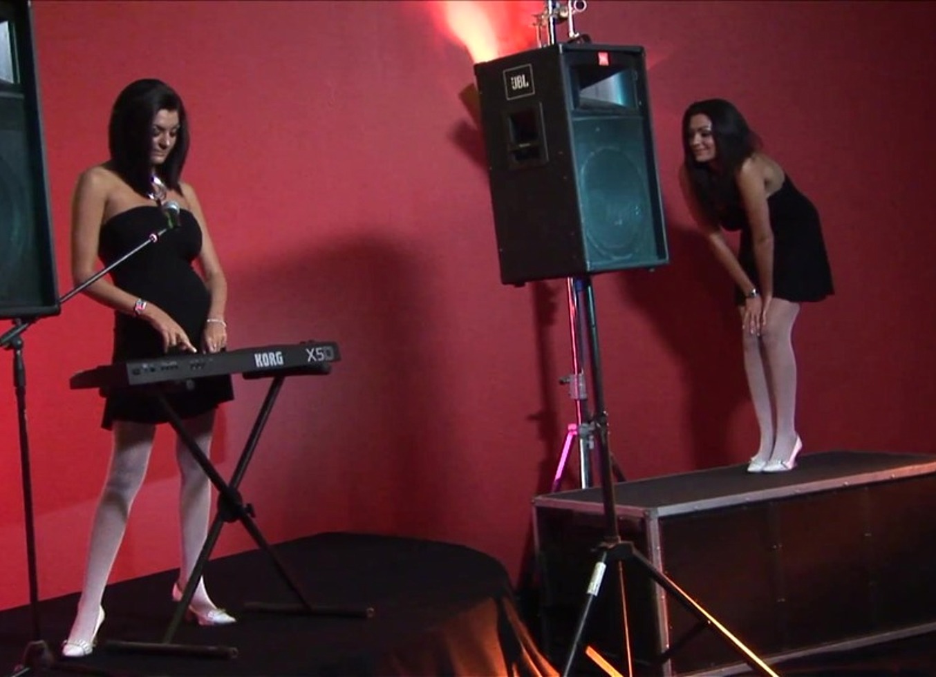 Stacey Saran Has A Fffm Foursome With Kit Lee, Kat Lee And A Stunt Dick