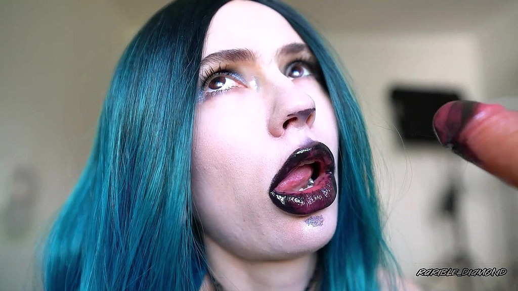 Готична дівчина, надута губа, робота на замовлення (Rarible_Diamond) goth girl lip pouting job custom (Rarible_Diamond)