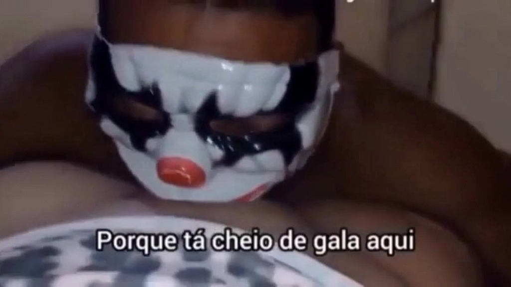 meu marido limpou minha buceta suja de porra (Negaodotado, Branquinhadenegao) meu marido limpou minha buceta suja de porra (Negaodotado, Branquinhadenegao)