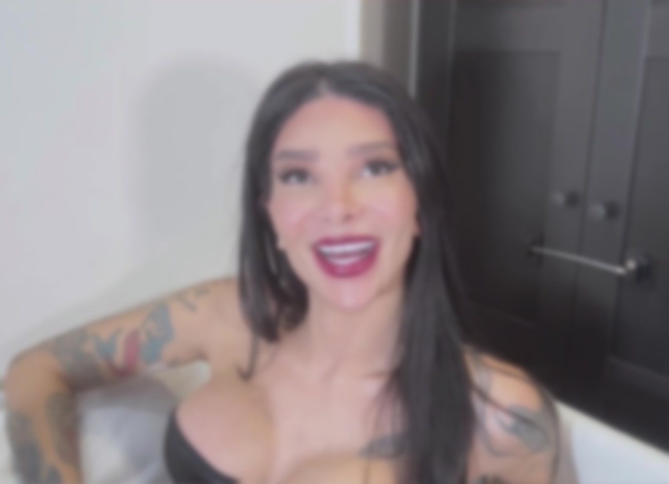 Wonderful TS In Gives Her Milk In Reverse Wogirl With Actorfab