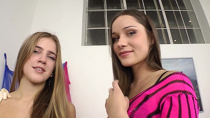 Markus analyzes wildly two Russian beauties