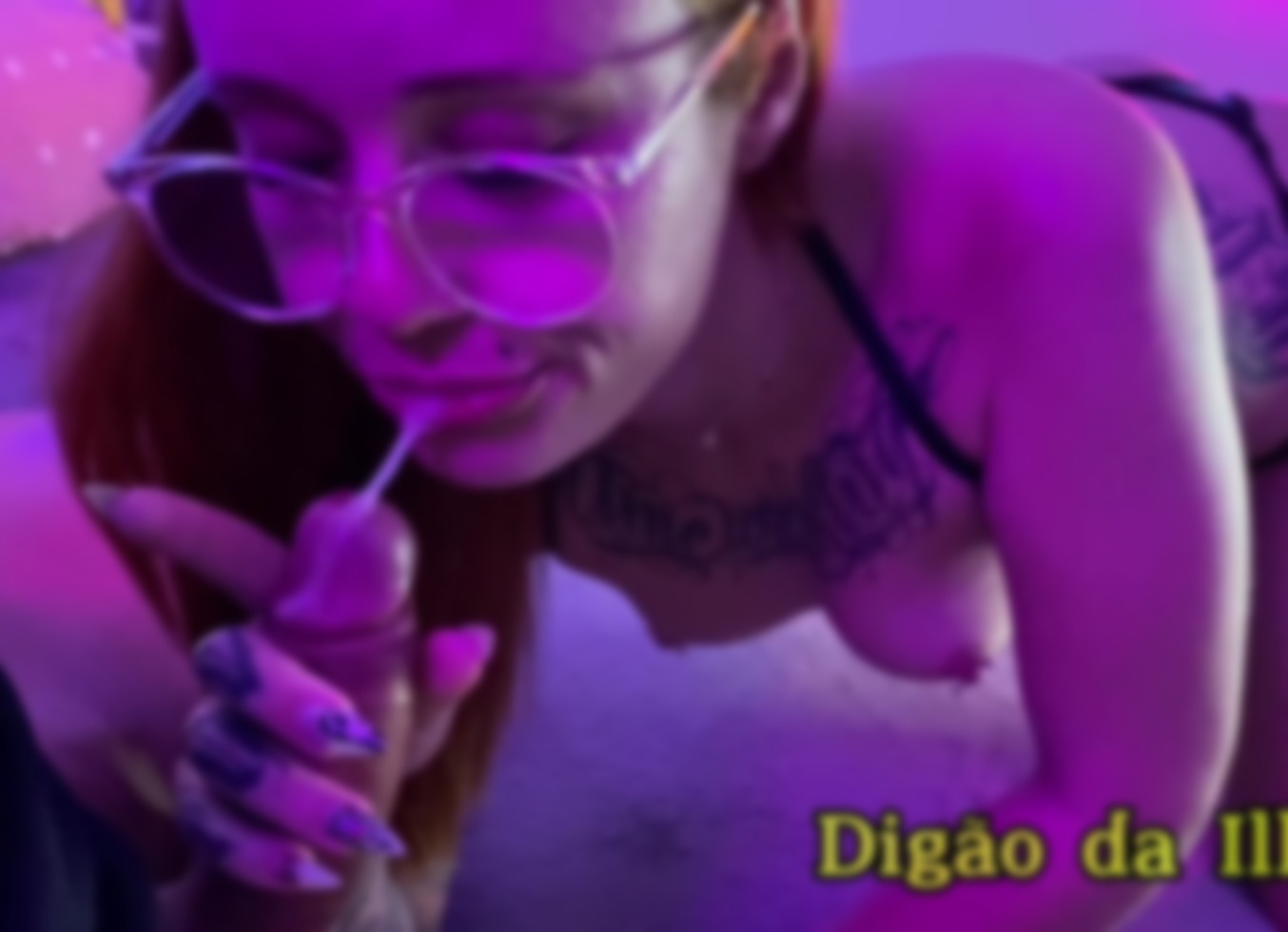 Ruiva Nerdola Gozou De Quatro E Pediu Leite Na Boca - Dracarys Sg
