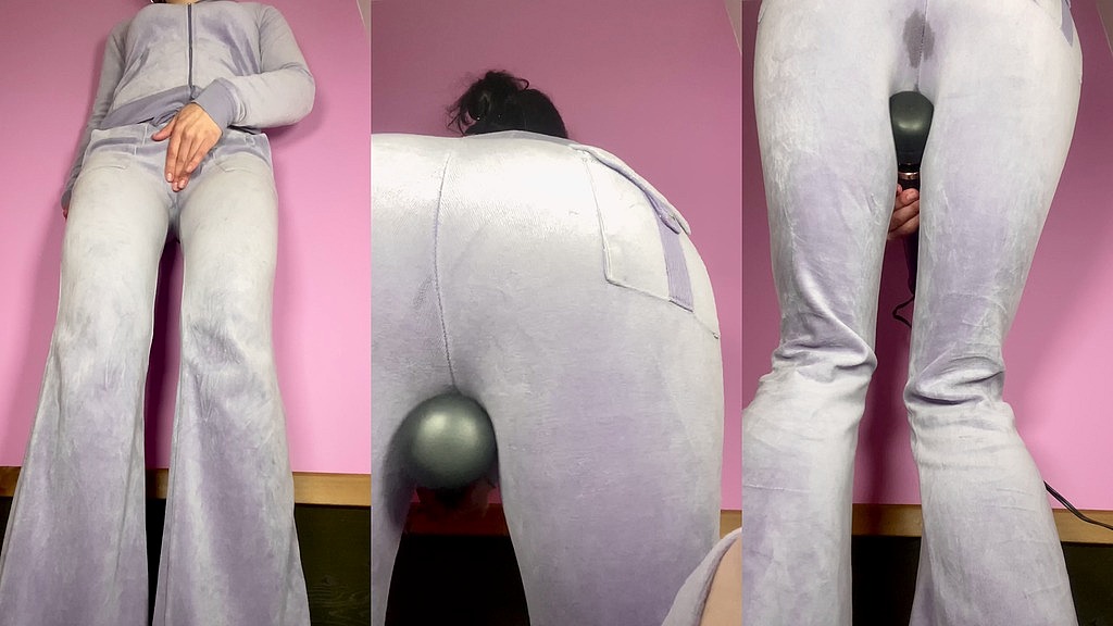 no face amateur squirt in juicy couture velour tracksuit pants wetting (Nadia Diamo) no face amateur squirt in juicy couture velour tracksuit pants wetting (Nadia Diamo)