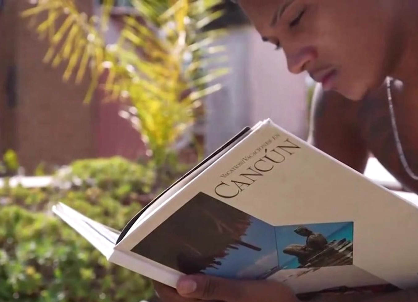 Vizinho Ficou Me Secando Da Janela. Chamei Ele Pra Vir Ver De Perto. Deixei O Puto Arrombado. - Parte I