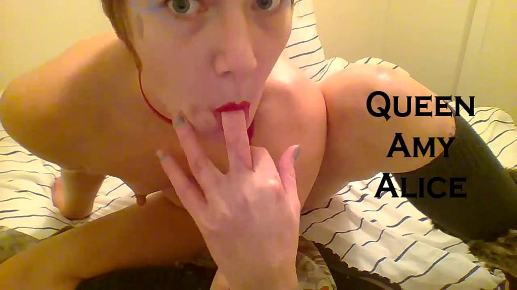 hot slut fingers her cunt part 1 (Alice Wolfsbane) hot slut fingers her cunt part 1 (Alice Wolfsbane)