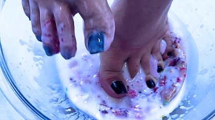 Miss Bimby's Feet Made Your Dessert Ready