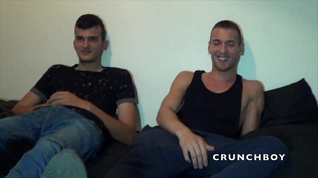 jeune mec de 20 ans est ok pour baiser un cul de mec (Wicked, Alexander Crunchy) jeune mec de 20 ans est ok pour baiser un cul de mec (Wicked, Alexander Crunchy)