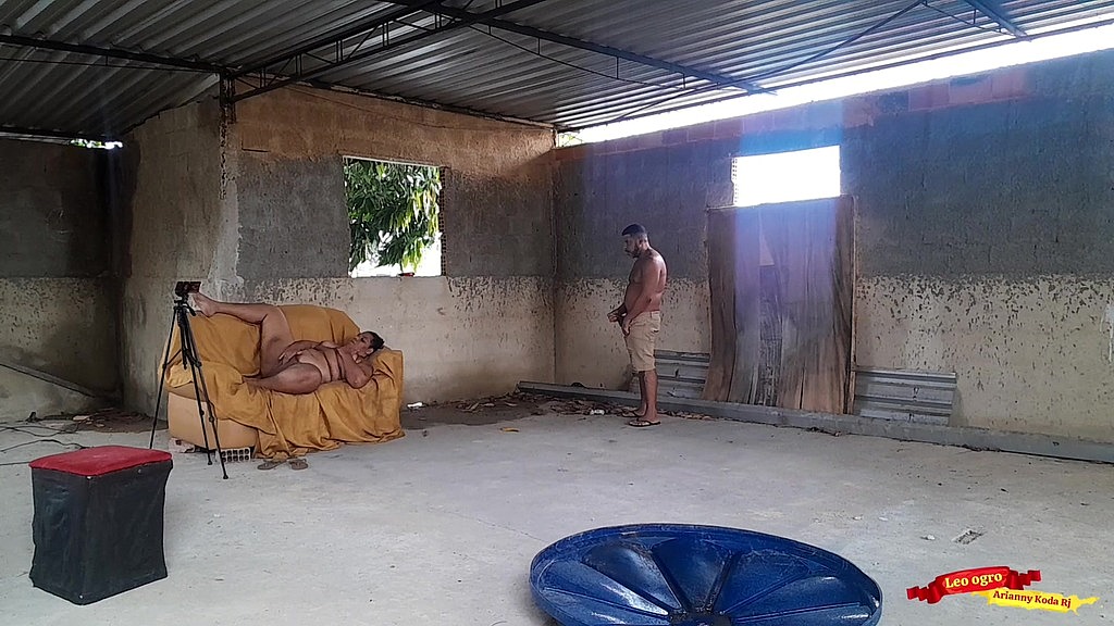 seu padrasto saiu da prisao e ela esperou por ele no sofa, masturbando sua buceta e deu a grande bunda apertada, uma grande foda (Leo Ogro, Arianny Koda Rj) seu padrasto saiu da prisao e ela esperou por ele no sofa, masturbando sua buceta e deu a grande bunda apertada, uma grande foda (Leo Ogro, Arianny Koda Rj)
