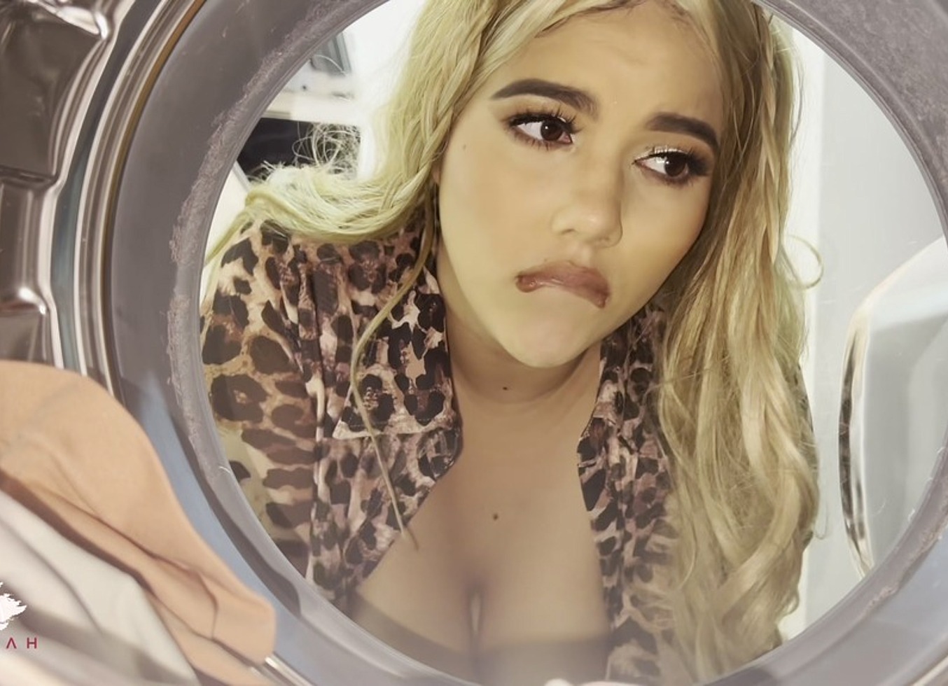 Chubby Blonde Has Sex With A Young Guy In The Laundry Room - Savannah Watson