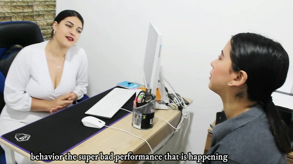 la directora de la universidad me ayuda a pasar el ano a cambio de una chupada de cono y un delicioso sexo lesbico () la directora de la universidad me ayuda a pasar el ano a cambio de una chupada de cono y un delicioso sexo lesbico ()