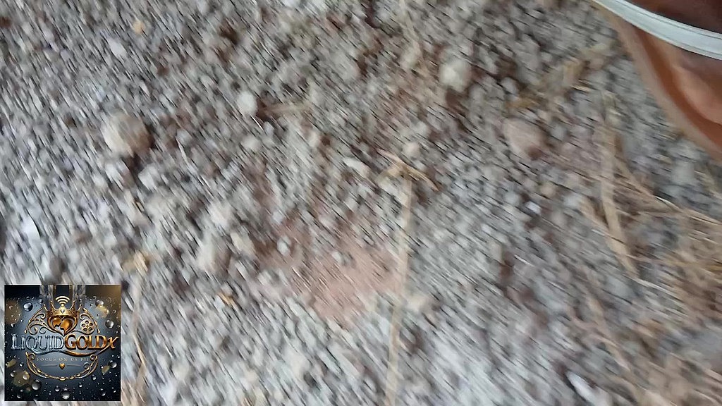 slutty pussy pee hold (Gloryhole) slutty pussy pee hold (Gloryhole)