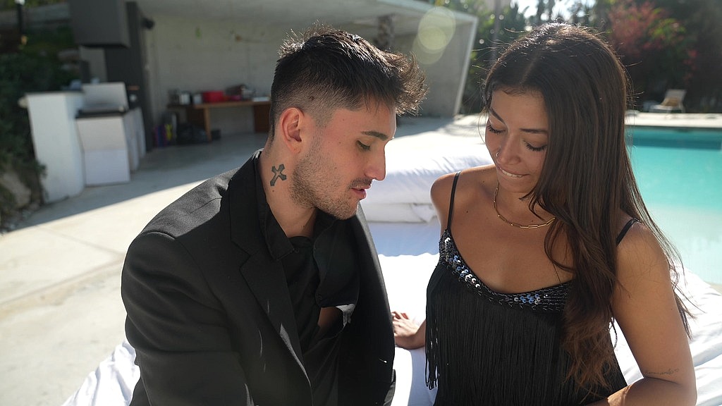 colombiano con una polla gigante le da las mejores vaciones a su novia argentina en una cabana en punta cana (Papirodriguez, Malena Ibiza) colombiano con una polla gigante le da las mejores vaciones a su novia argentina en una cabana en punta cana (Papirodriguez, Malena Ibiza)