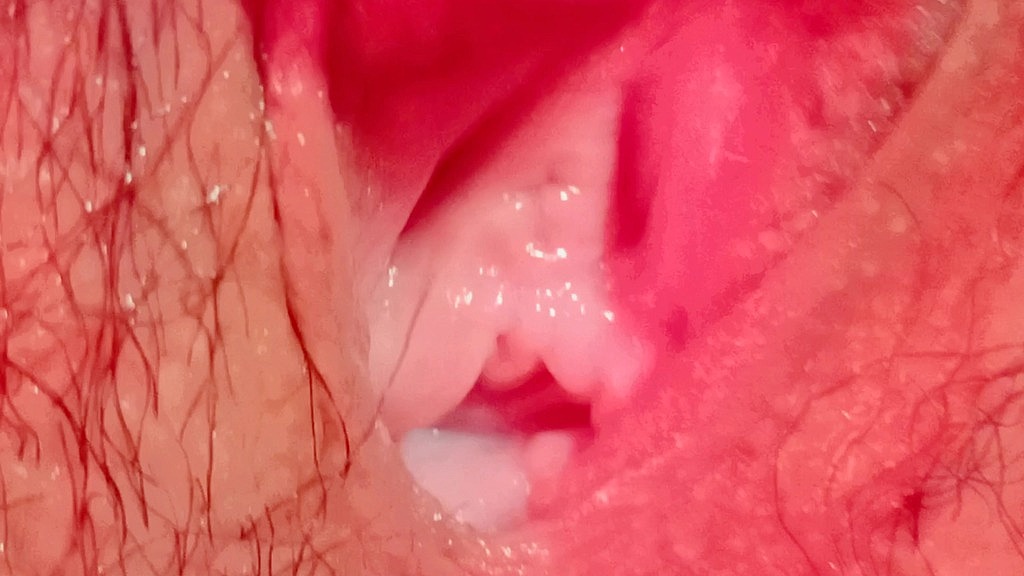 i recorded my friend masturbating for her porn page , i was excited by her delicious wet pussy and we ended up fucking (Luis herm, Kellyhot wife 1) i recorded my friend masturbating for her porn page , i was excited by her delicious wet pussy and we ended up fucking (Luis herm, Kellyhot wife 1)
