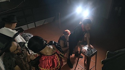 DOCURAS OU GOSTOSURAS bastidores de uma SURUBA DE HALOWEN part_2