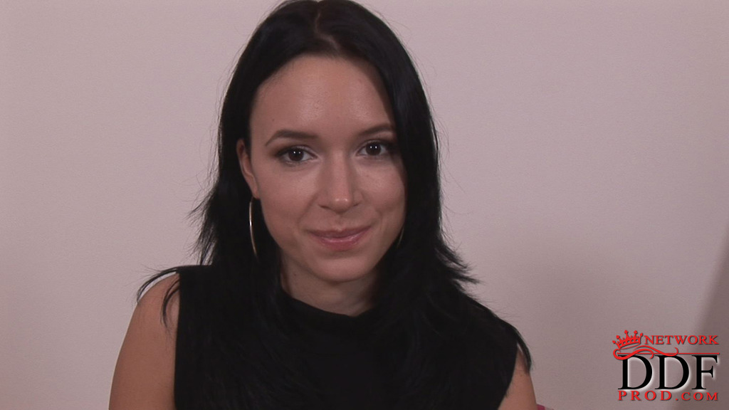 gwen is gonna get ya!