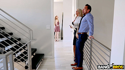 Horny Realtor Gets Her Asshole Stretched