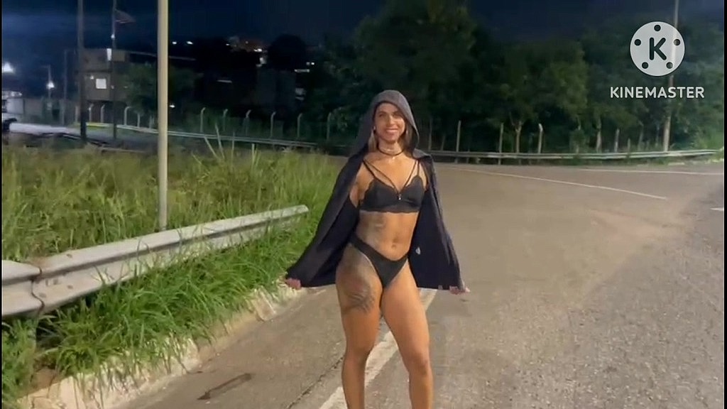esposa dando pra um fa na via publica via light (Negao Safado, Sol Di Luna, Edy Guerreiro) esposa dando pra um fa na via publica via light (Negao Safado, Sol Di Luna, Edy Guerreiro)