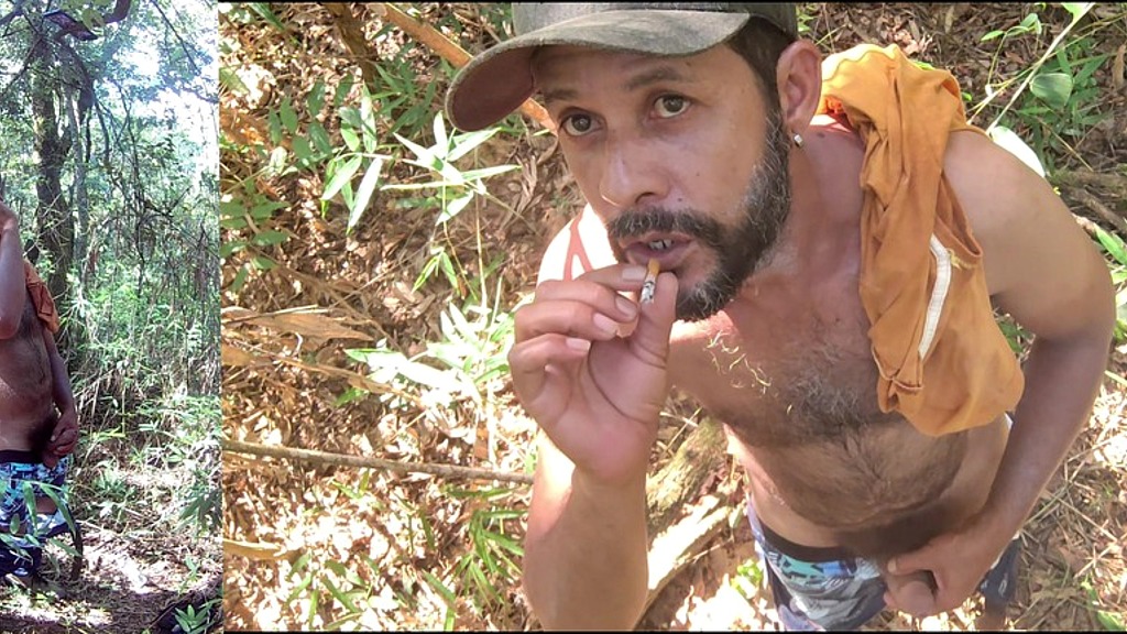redneck smoking in woods and jerk off at home (MasterPiss) redneck smoking in woods and jerk off at home (MasterPiss)