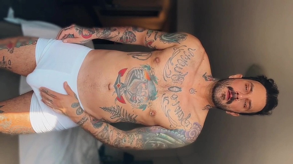 man masturbating and moaning until intense orgasm (TransLatina, Euwagnersantiago) man masturbating and moaning until intense orgasm (TransLatina, Euwagnersantiago)
