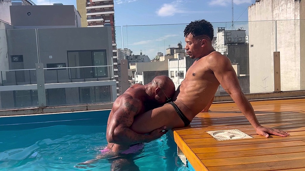 fudendo com venezuelano mega dotado (Franco Del Torro, La Colombian Toro, Vitor Guedes) fudendo com venezuelano mega dotado (Franco Del Torro, La Colombian Toro, Vitor Guedes)