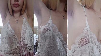 Elza Kom Armpit fetish