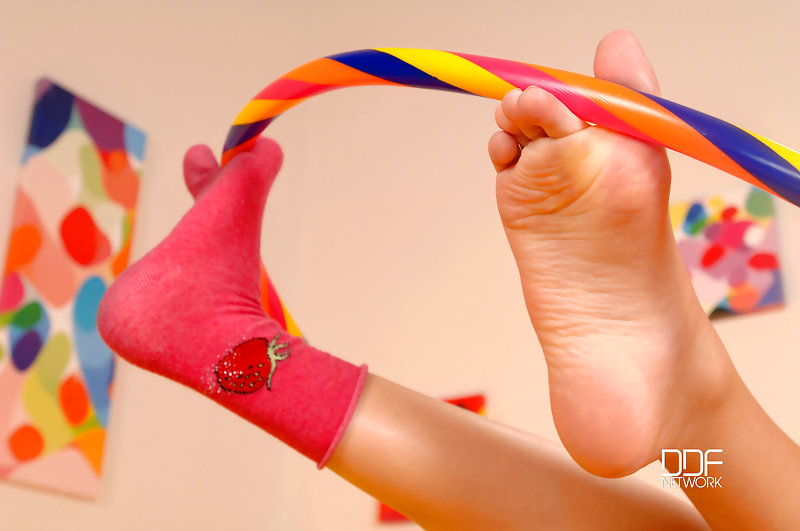 Bare feet and hula hoops! #7