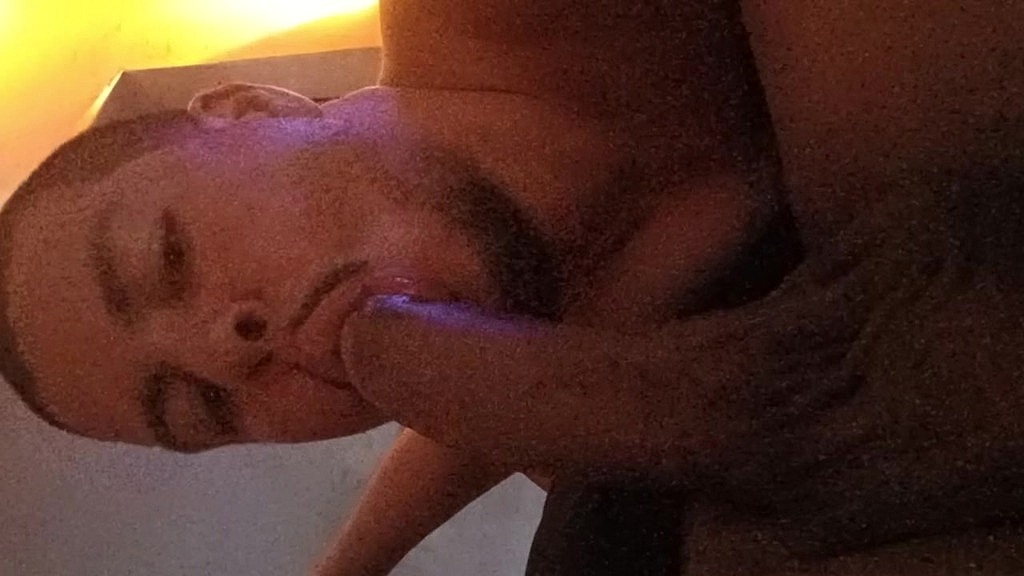 o boyzinho chegou mostrando como chupar uma bela rola (Junior Delao, Sorocaos84) o boyzinho chegou mostrando como chupar uma bela rola (Junior Delao, Sorocaos84)