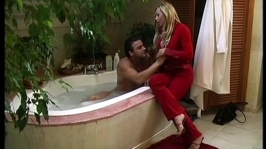 the plot - full movie (Caroline De Jaie, Kevin King, Bob Terminator, Ricardo Bell, Lola Ferrari, Mercedes, Antonella Del Lago, Afrodite, Antonio, Marisa, Jonathan Roberts, Chris Mountain, Ionella) the plot - full movie (Caroline De Jaie, Kevin King, Bob Terminator, Ricardo Bell, Lola Ferrari, Mercedes, Antonella Del Lago, Afrodite, Antonio, Marisa, Jonathan Roberts, Chris Mountain, Ionella)