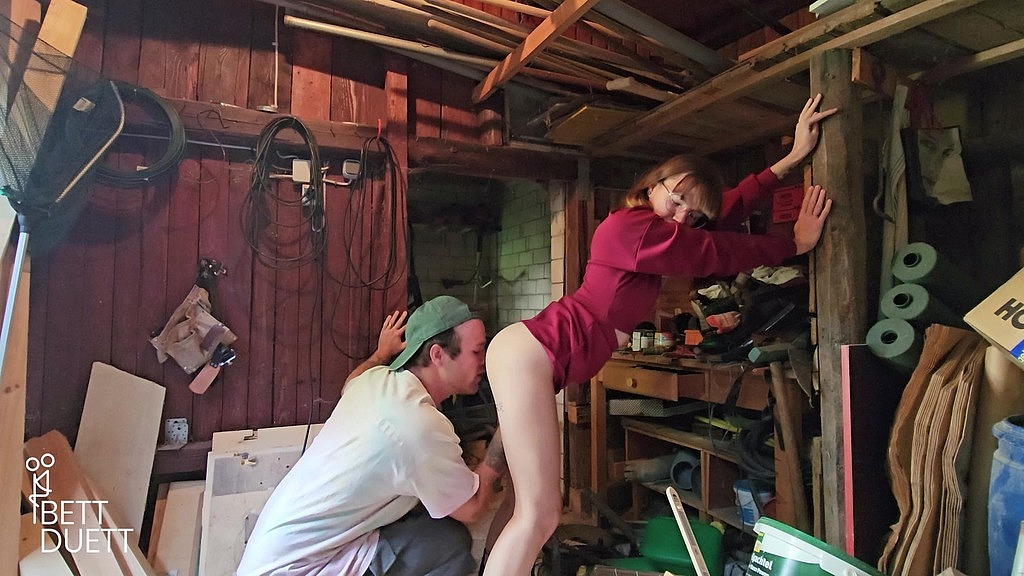 sesso segreto nel laboratorio del vicino!! (Anne Eden, Il Wildling) secret sex in neighbor s workshop !! (Anne Eden, Der Wildling)
