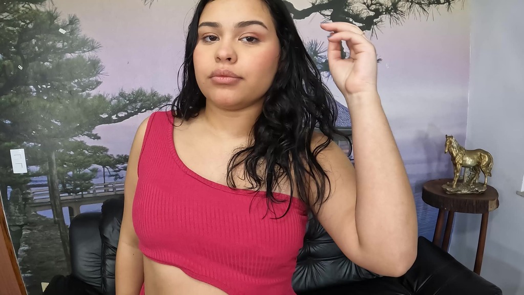 A novinha Nicole Ventura enfia o punho no cu do safado apos ser fodida