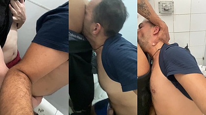 ORGIA GAY COM DESCONHECIDOS E DOTADOS NO BANHEIRO DA ESTACAO DE TREM.